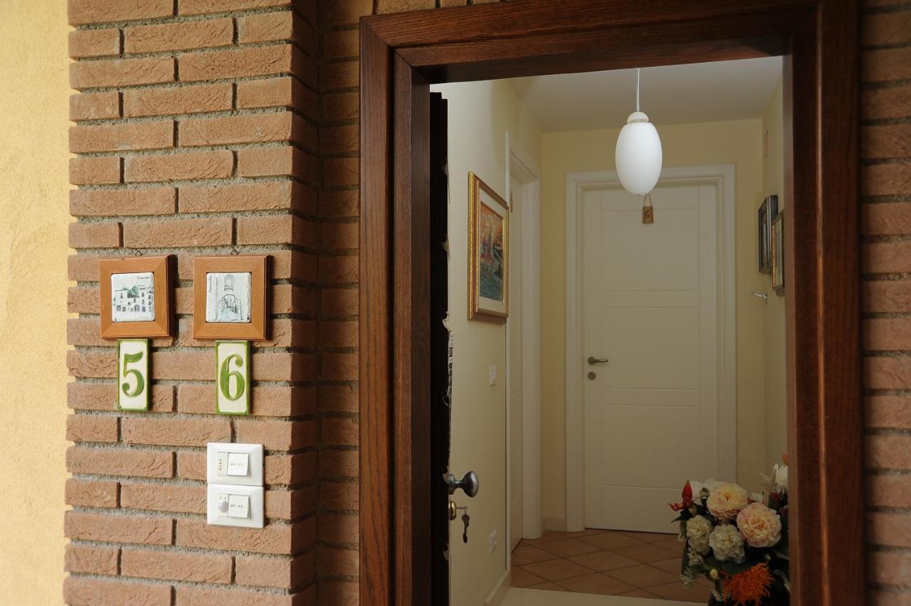 Affittacamere Fule Fontecchio Bagian luar foto